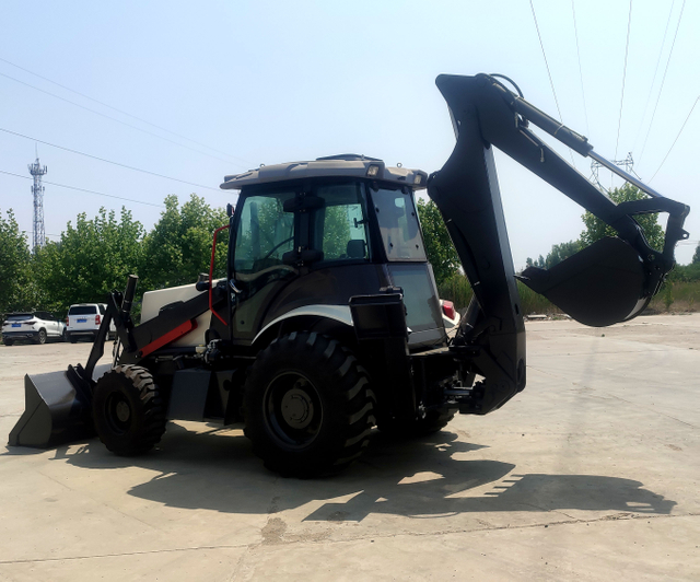 Cargadora retroexcavadora hidr&aacute;ulica Cummins 75kw de alta potencia 155L
